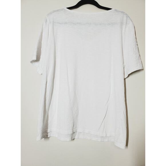 Talbots Womens XL White Top Short Sleeve Embroidery T-shirt 100% Cotton V-neck - Picture 4 of 9